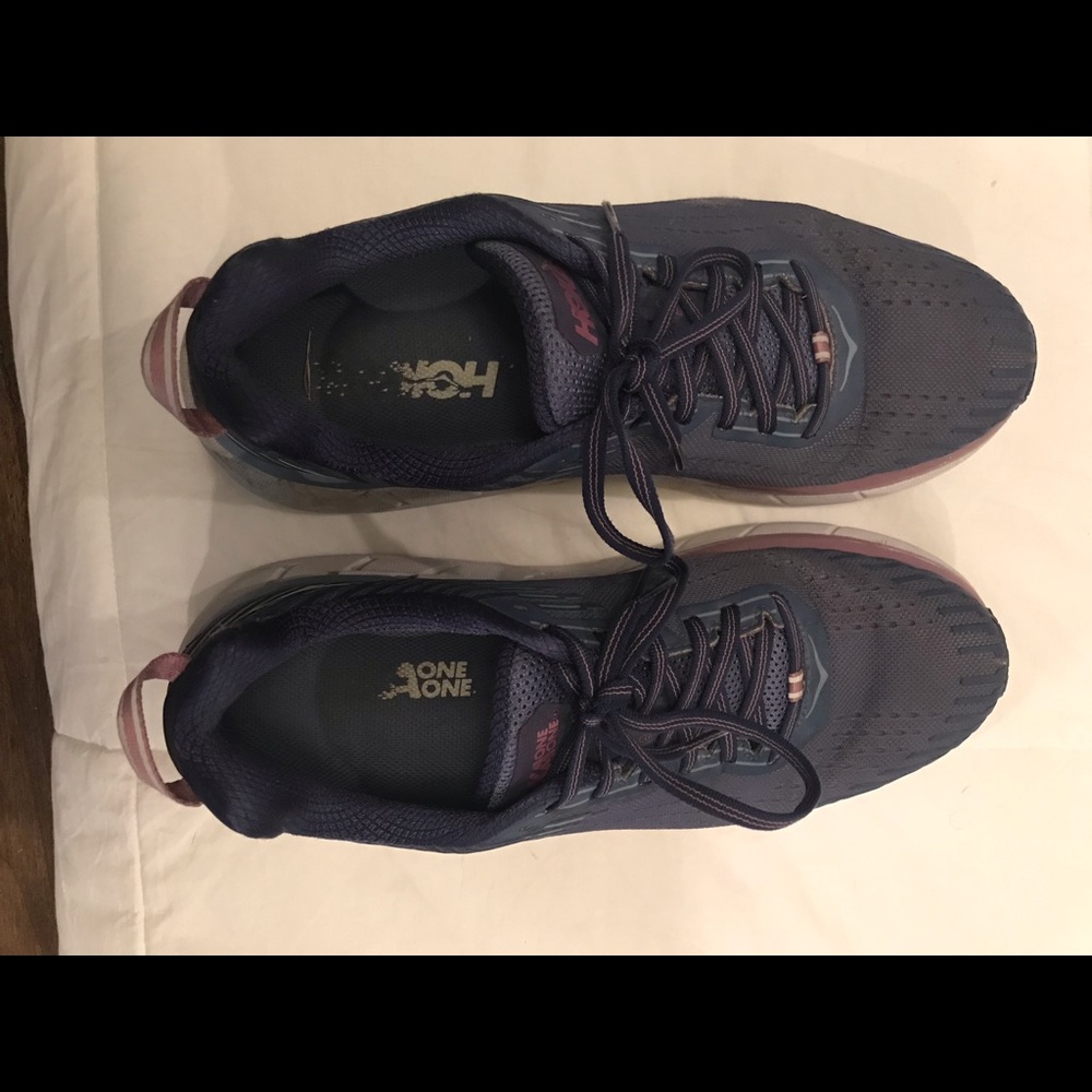 HOKA One BONDI SIZE 11